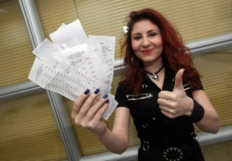 Castigatorii loteriei fiscale : Cei care au bonuri cu valoarea intre 6,00 si 6,99 lei emise in data de 7 februarie 2015