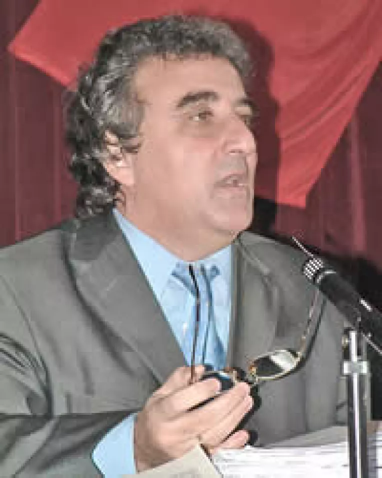 Dutu zice ca n-a tras de primarii PSD, au alunecat singuri