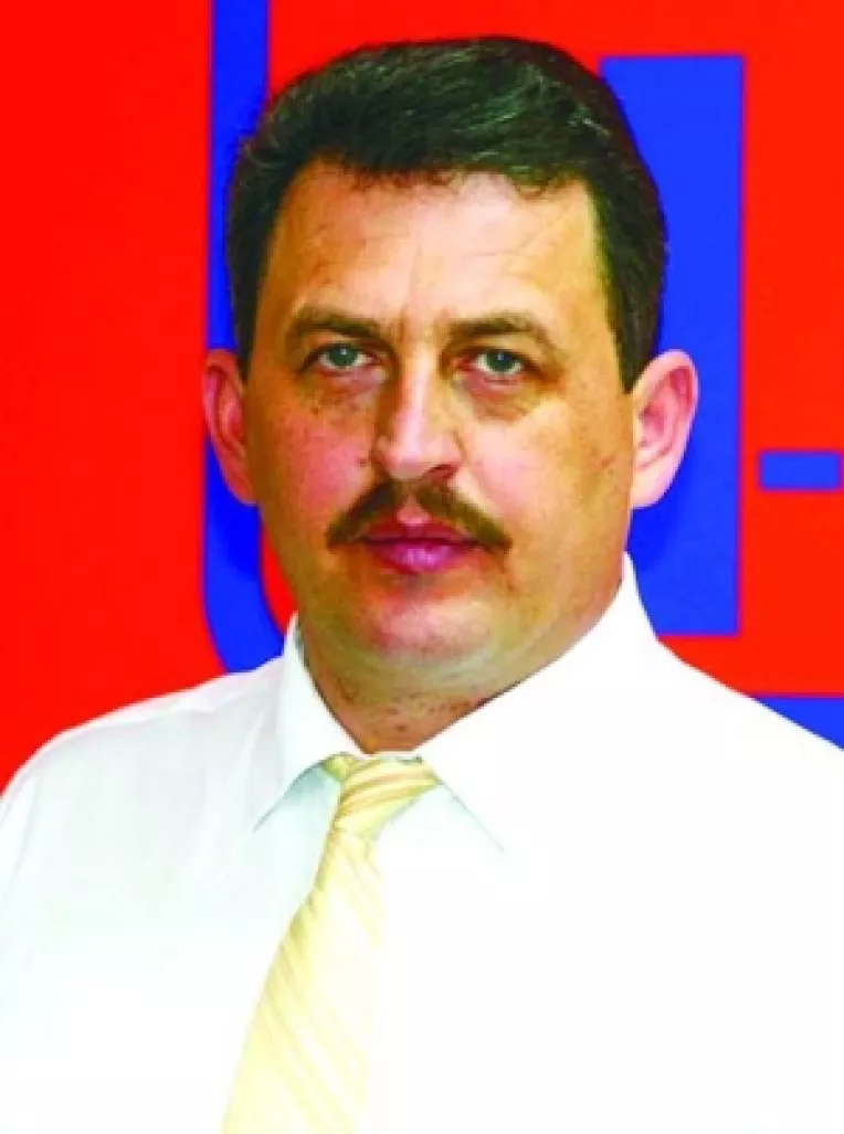 Hotarare atacata in contencios administrative. Primarul betiv din Balcescu, in instanta pentru schimbarea viceprimarului