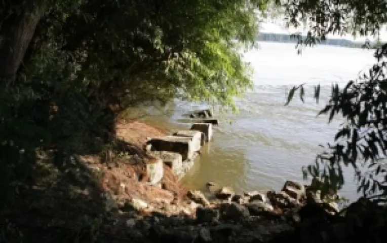 Insula Pacuiul lui Soare adaposteste ruinele cetatii bizantine Vicina