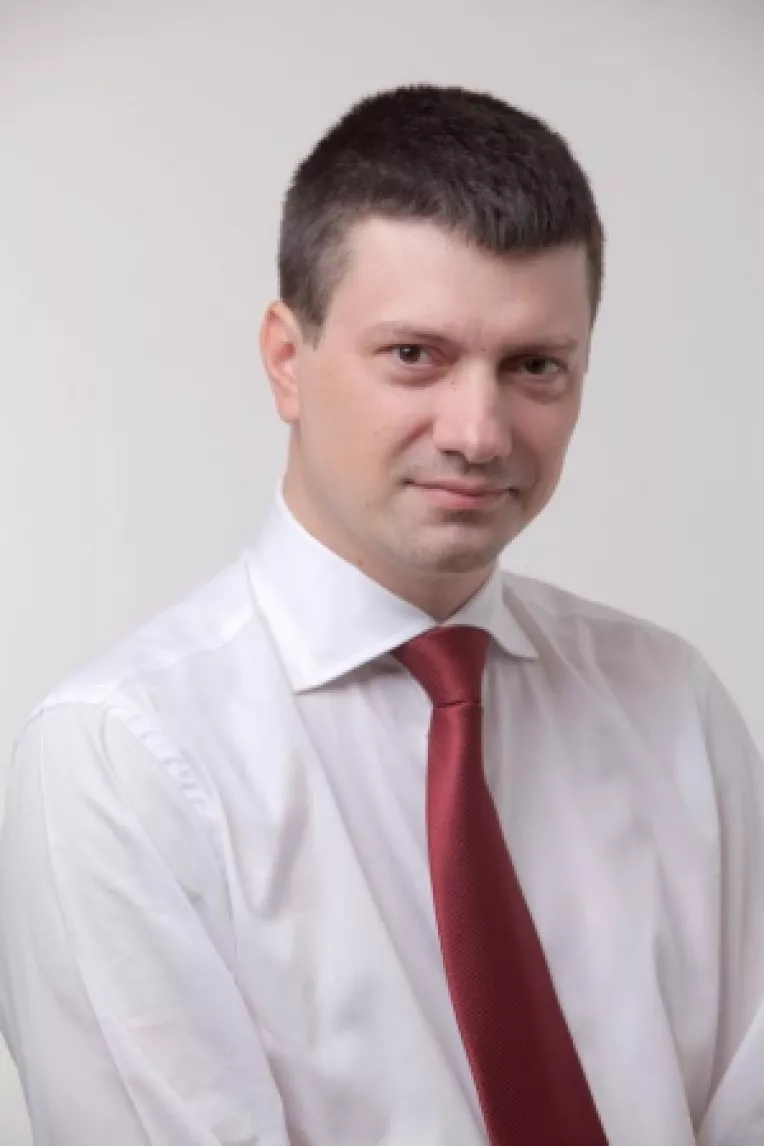 Ionut Vulpescu: De ce nu ne rupem de ideologia nefasta a ceausismului?