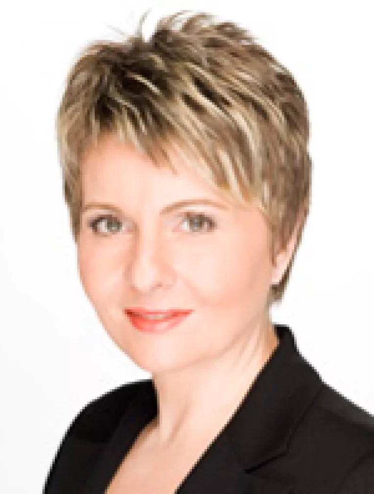 "Lumea prin culoare si sunet": Un interviu exceptional cu Dana Deac, despre implicarea sa in Board-ul Fundatiei Orange