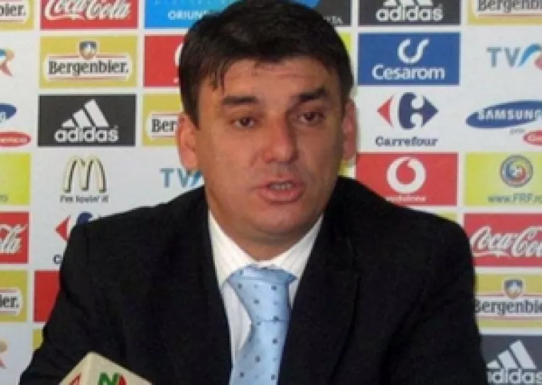 Unul dintre momentele emotionante de la inmormantarea lui Daniel Prodan a fost discursul lui Gica Popescu